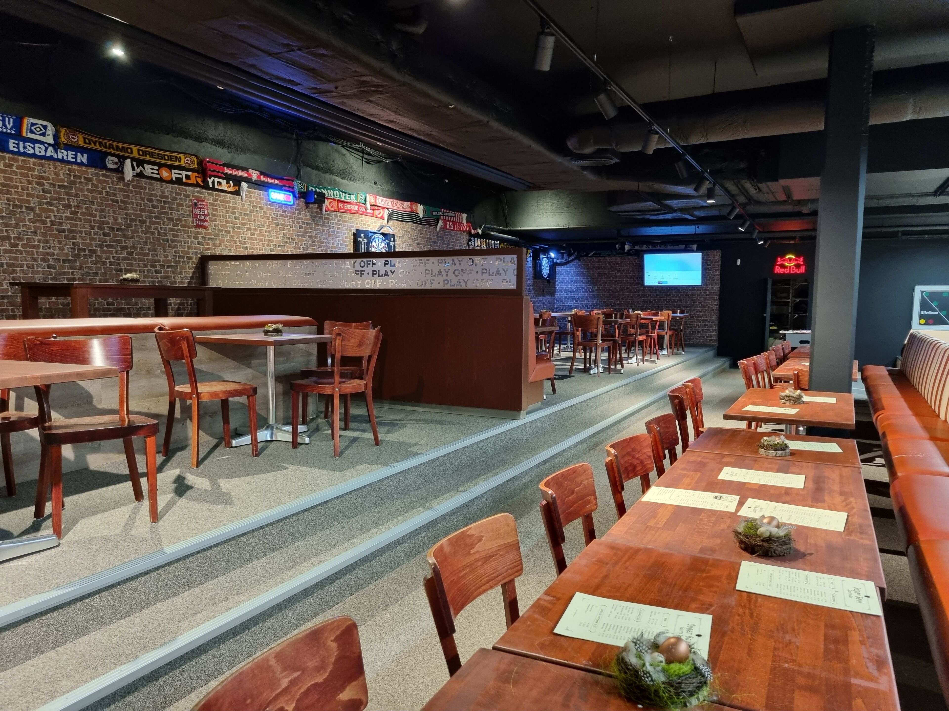 Sports bar