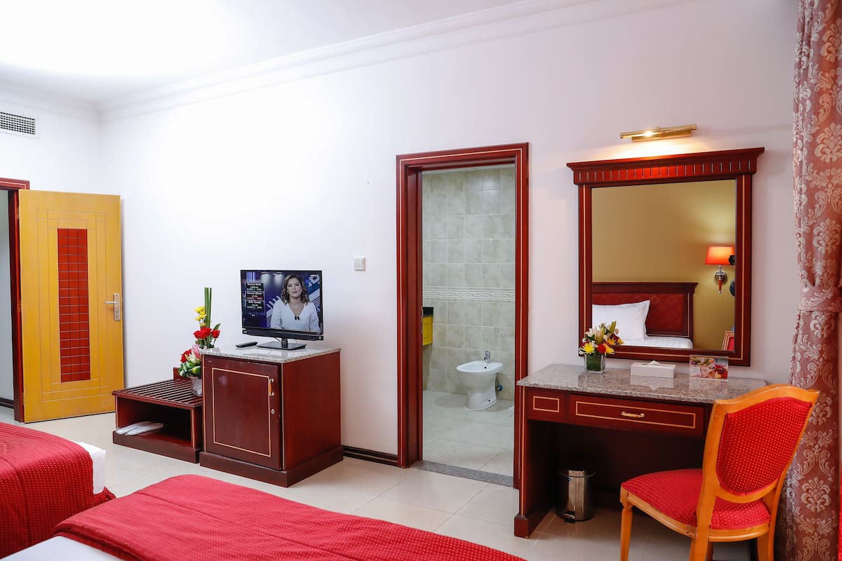 Family Suite | 1 bedroom, in-room safe, desk, iron/ironing board