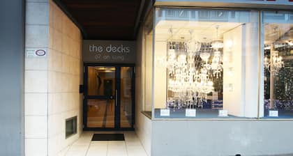 1109 The Decks at 67 Long Street