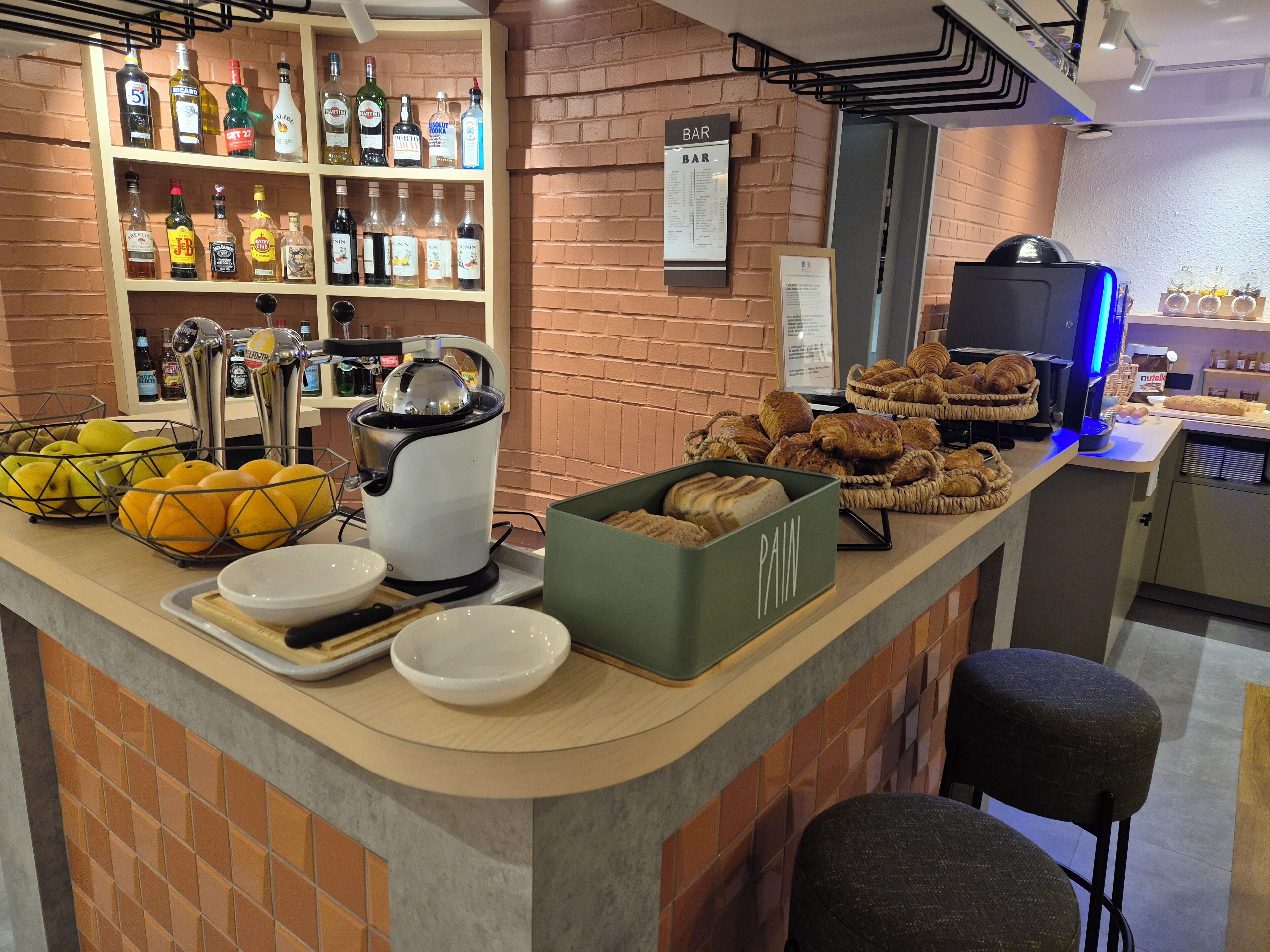 daily buffet breakfast (eur 11 per person)