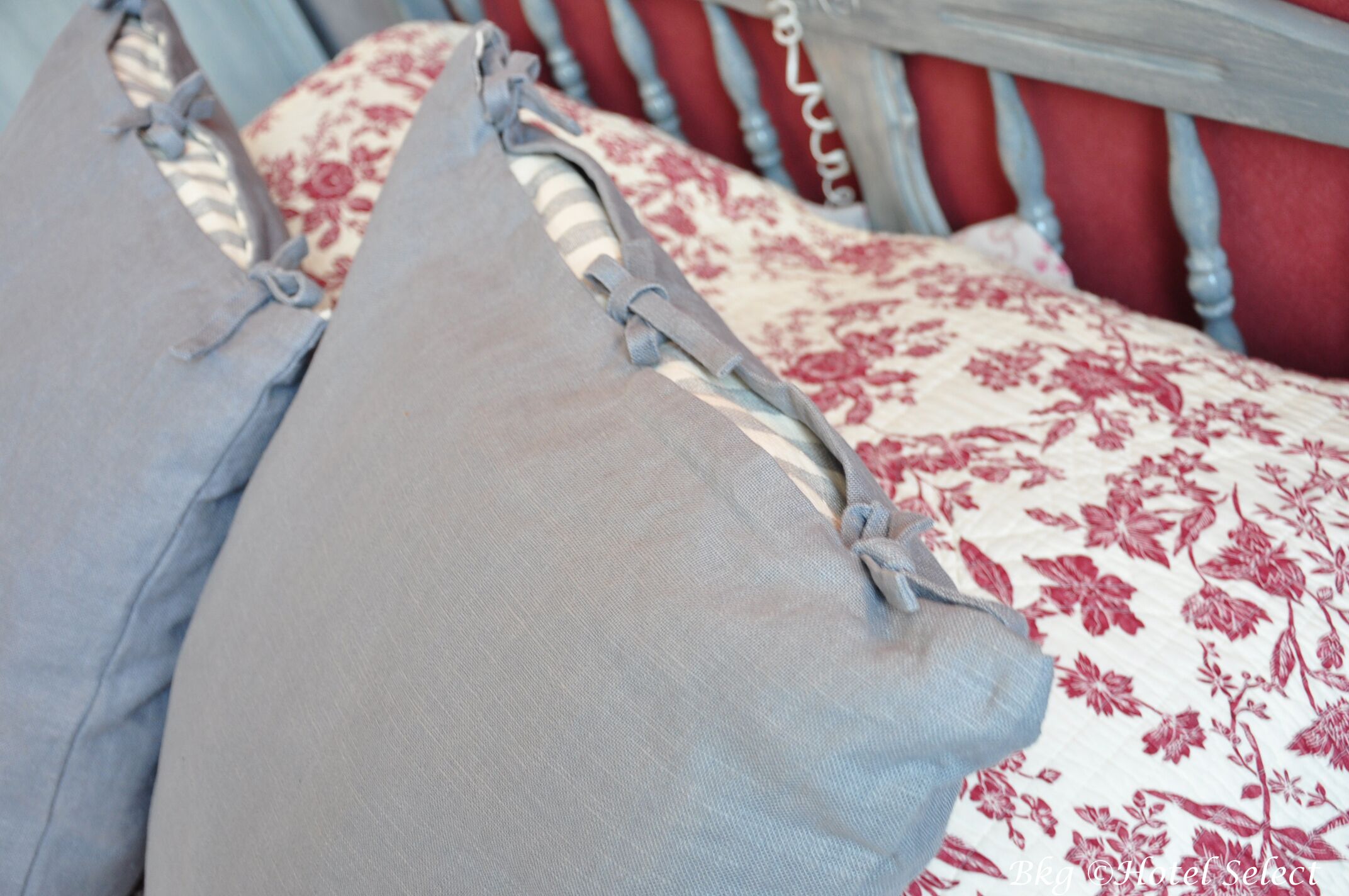 standard double room, 1 double bed, city view | desk, laptop workspace, free wifi, bed sheets