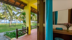 Beach/ocean view - Tropical Beach Hoi An Resort (Hoi An)