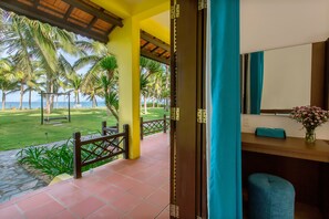 Beach/ocean view - Tropical Beach Hoi An Resort (Hoi An)