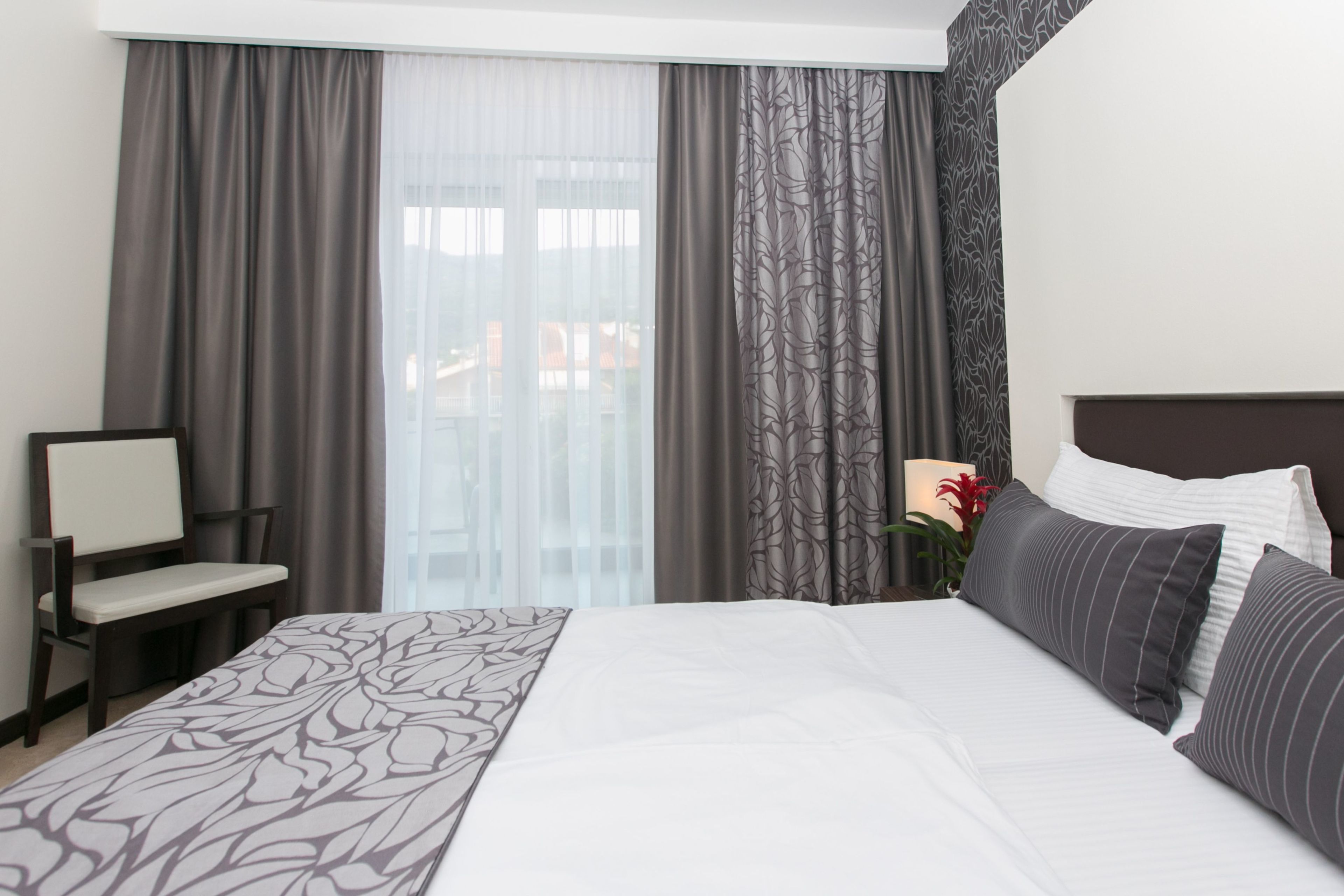 classic double room, balcony, park view | premium bedding, minibar, in-room safe, desk