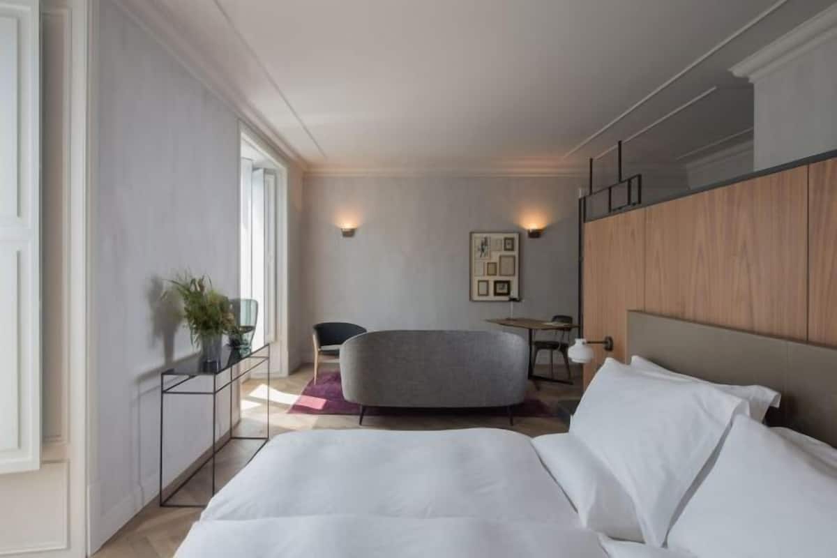 2 bedrooms, Egyptian cotton sheets, premium bedding, down duvets