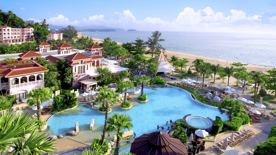 Centara Grand Beach Resort Phuket