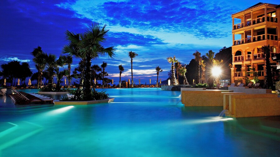 Centara Grand Beach Resort Phuket