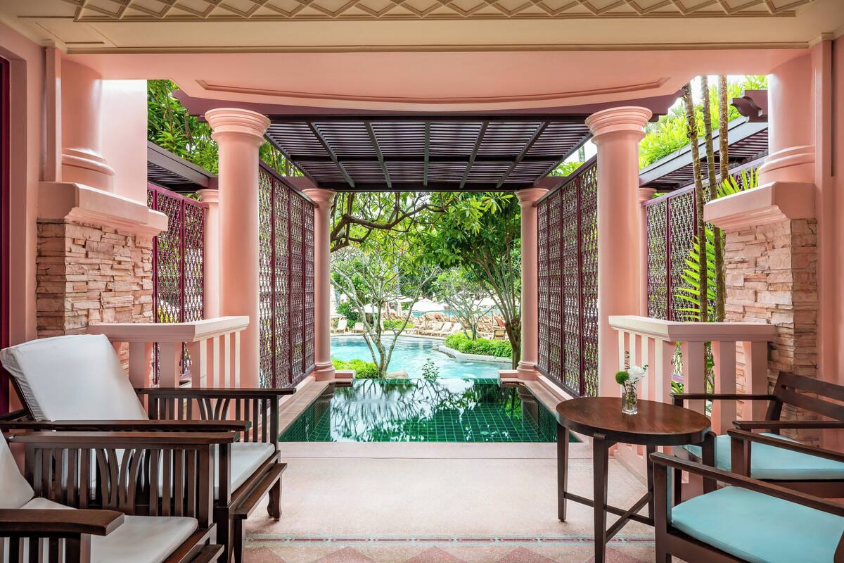 Minibar, két bảo mật tại phòng, bàn 
