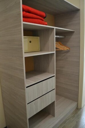 Minibar, in-room safe, desk, soundproofing