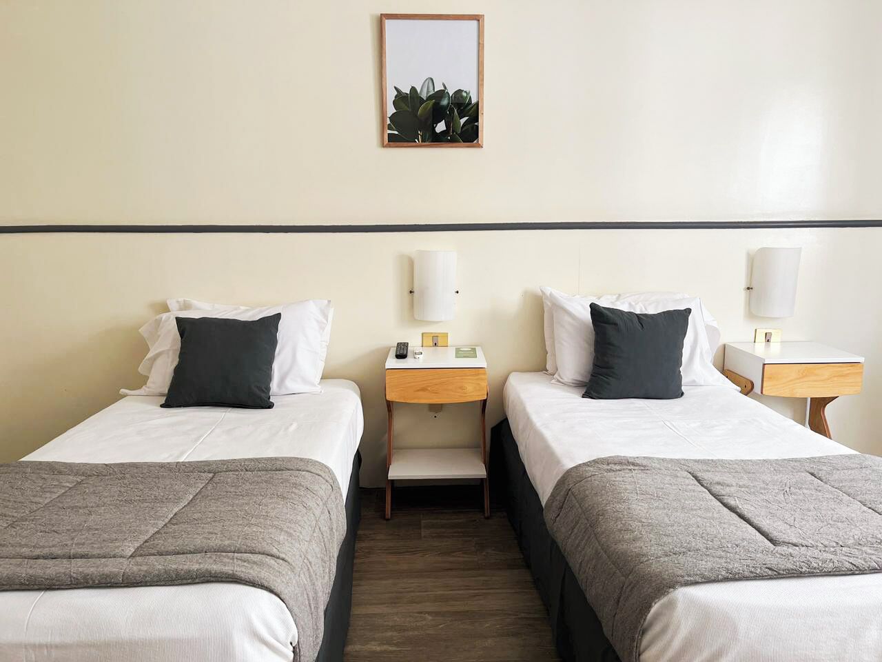 Superior Room, 2 Single Beds | Minibar, in-room safe, desk, soundproofing