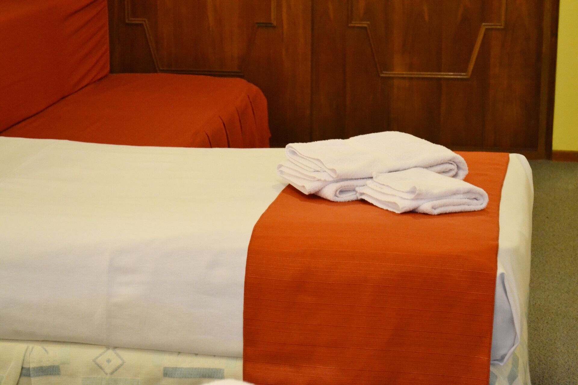 minibar, in-room safe, desk, soundproofing