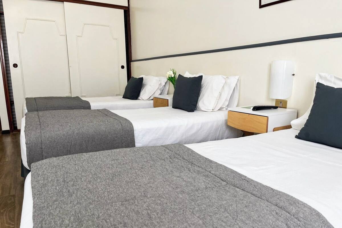 Standard Room, 3 Twin Beds | Minibar, in-room safe, desk, soundproofing