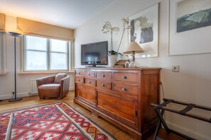 Deluxe Double Room, 1 King Bed | In-room safe, desk, free WiFi - Hostellerie Ter Heide (Kaprijke)