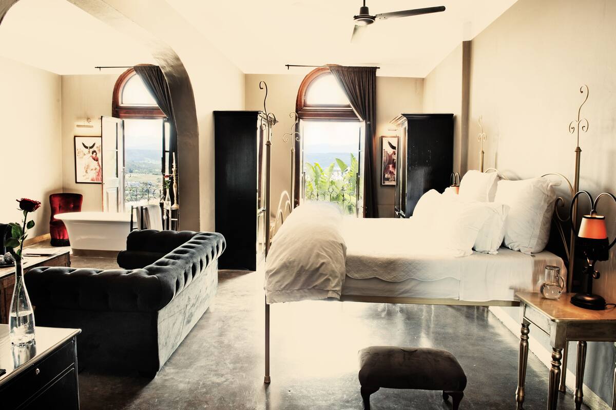 Premium bedding, minibar, in-room safe, individually decorated