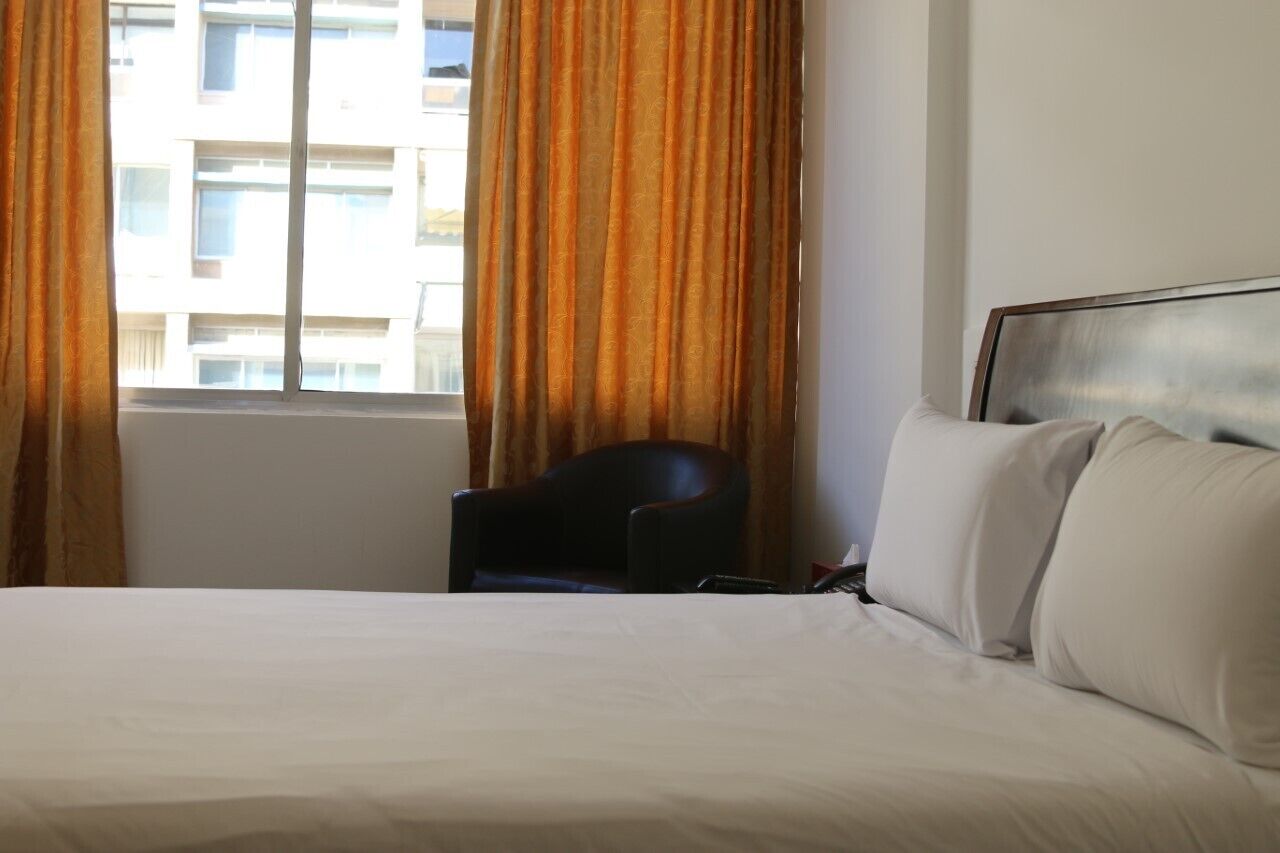 Photo - Le Marly Hotel