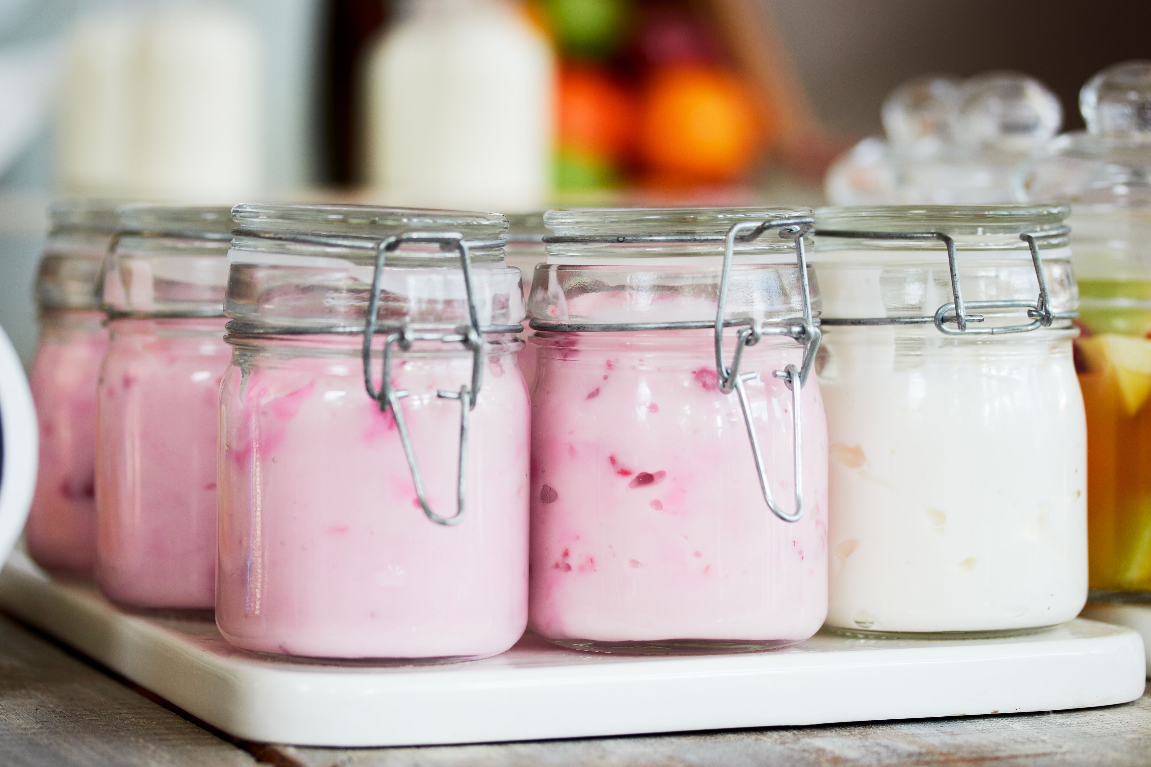 朝食 (フル ブレックファスト)、毎日提供 (1 名様 230 ZAR)