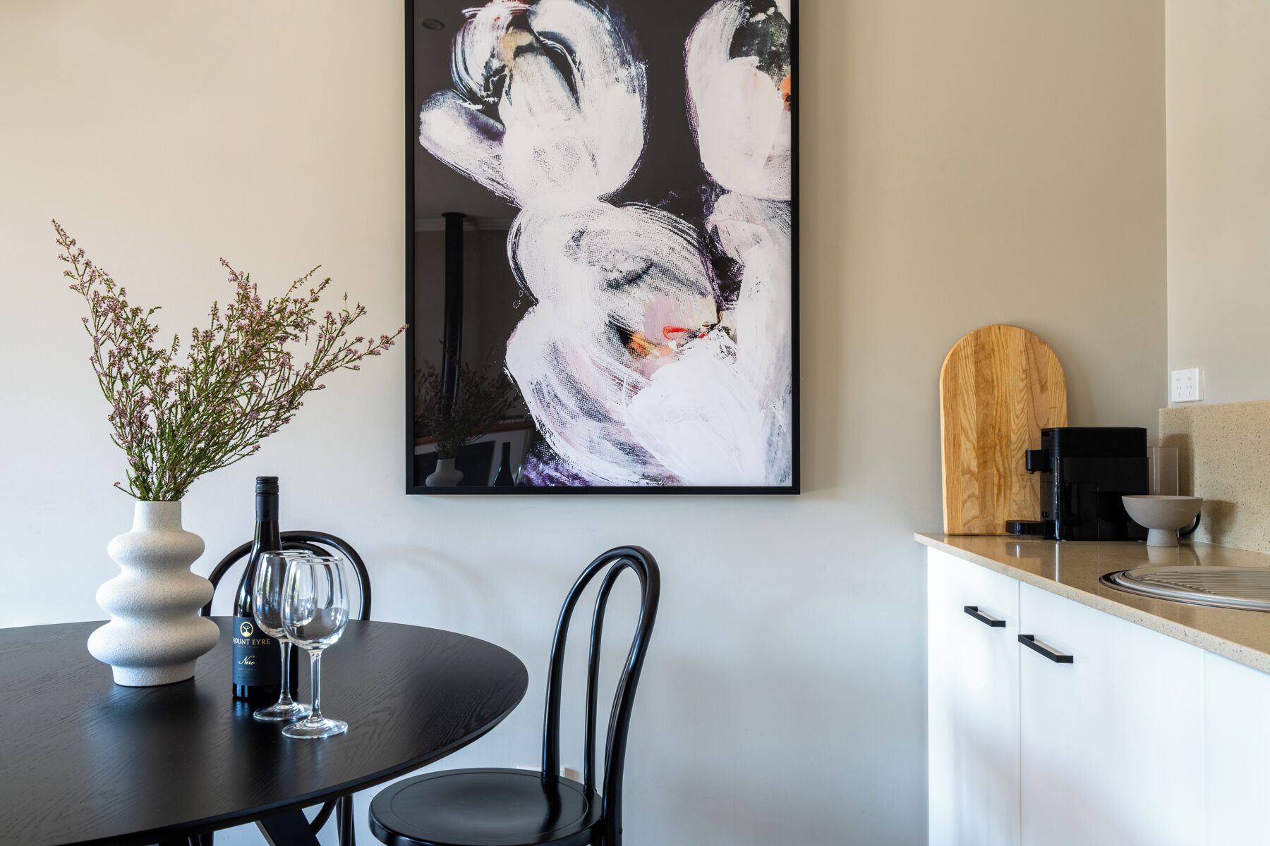 Vineyard Suite | Dining room