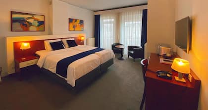 Apollo Hotel