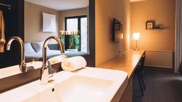 Comfort kamer | Badkamer met wastafel