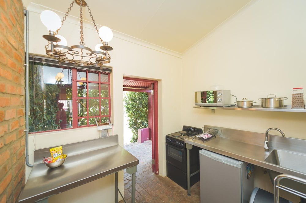 motel Mi Pi CHi by null