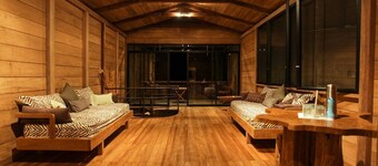 Hamadryade Lodge