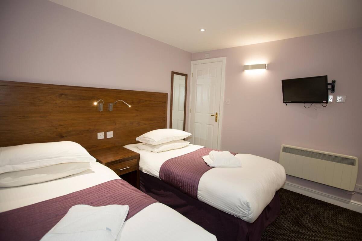 Free WiFi, individually decorated, individually furnished, bed sheets