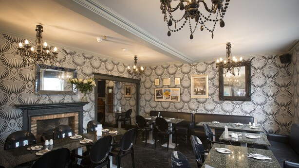 In-room dining - Georgian House (York)