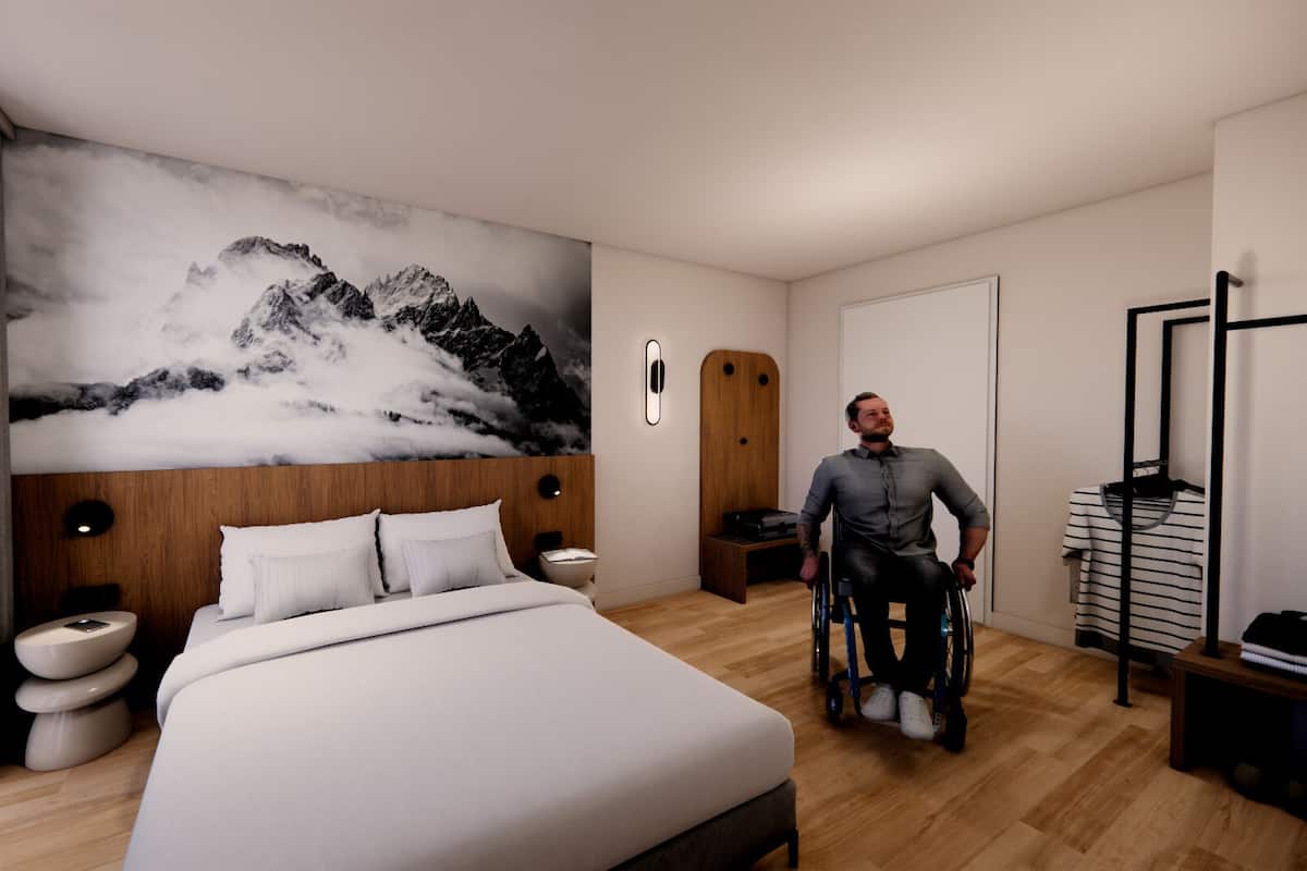 Quarto, 1 cama Queen, acessível para pessoas com deficiência física | Roupas de cama premium, escrivaninha, espaço de trabalho para notebook