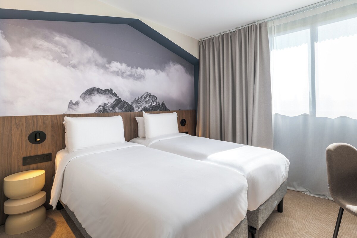 Chambre Standard, 2 lits une place