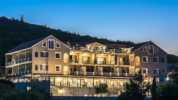 Front of property - evening/night