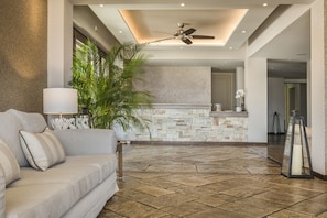 Reception - Almyra Hotel (Kefalonia)