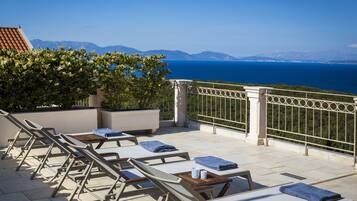 Family apartment | Hochwertige Bettwaren, Minibar, Zimmersafe, individuell dekoriert