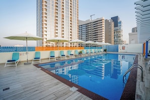 Outdoor pool, pool umbrellas