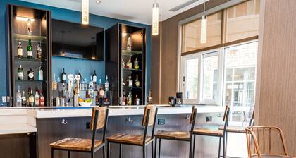 Fairfield Inn & Suites by Marriott San Antonio Alamo Plaza/Convention Center