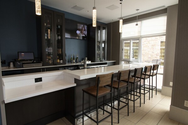 Lobby lounge