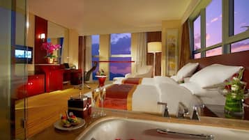 Minibar, in-room safe, desk, blackout curtains