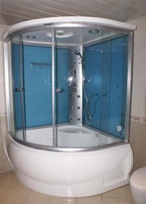 Deluxe Apartment, 3 Bedrooms | Bathroom shower - Archi Hotel-Apartment (Addis Ababa)