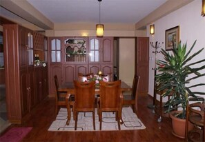 豪華公寓, 3 間臥室 | 房內用餐區