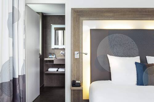 Minibar, in-room safe, desk, soundproofing