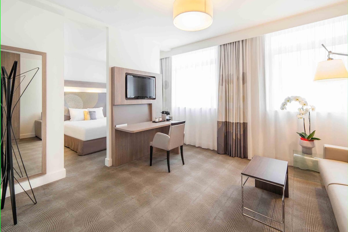 Suite, 1 Double Bed with Sofa bed