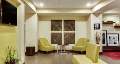 Hampton Inn Ozark