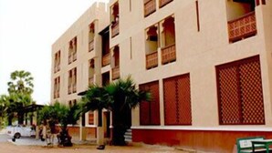 واجهة المنشأة