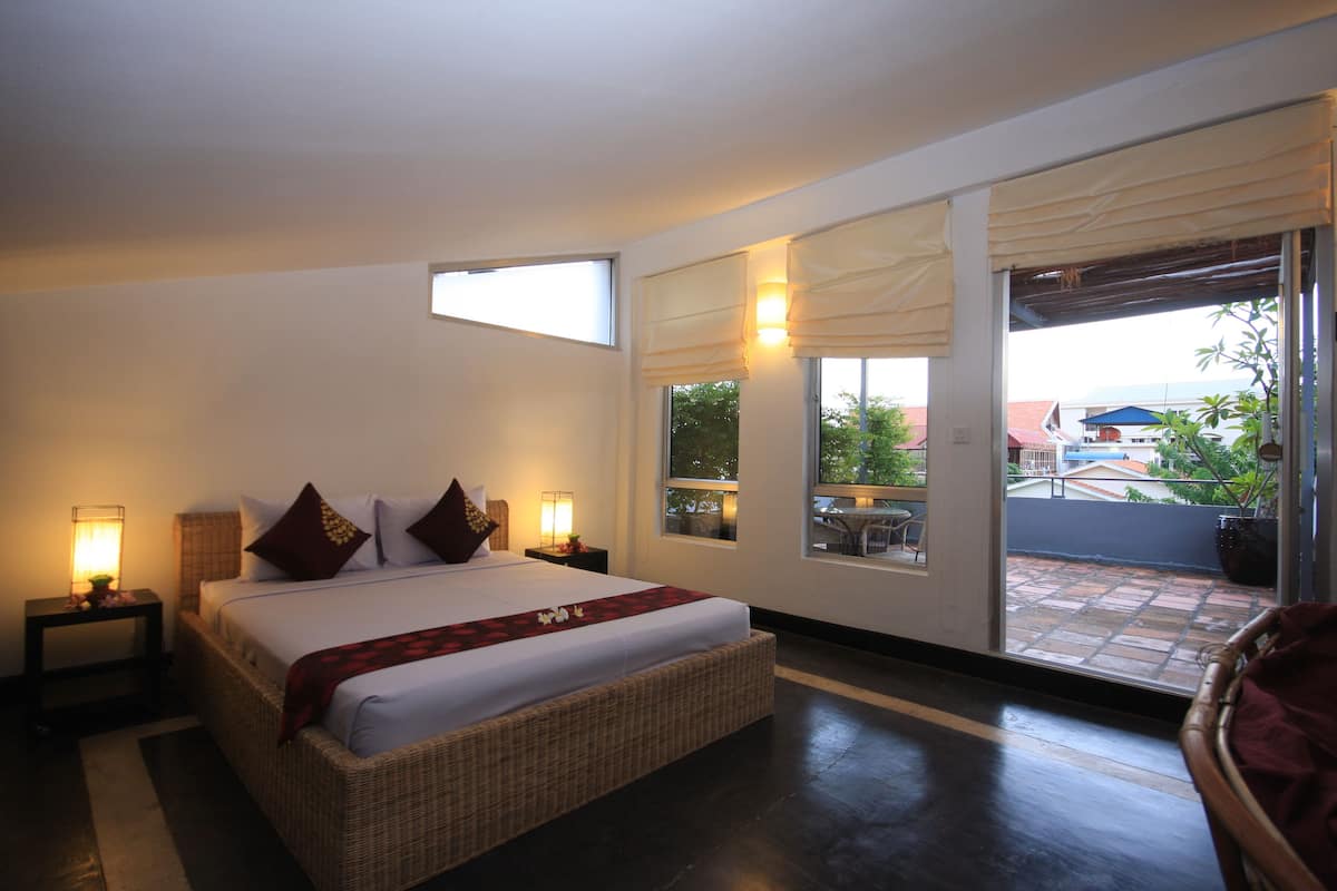 Studio, 1 King Bed