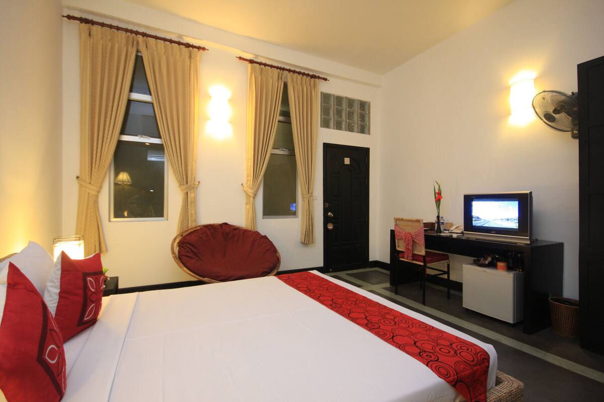 Chambre Double Deluxe, 1 trĂšs grand lit