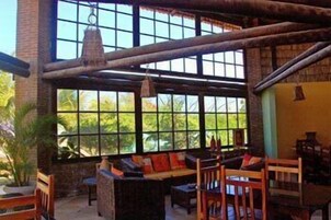 Zona de estar del vestíbulo