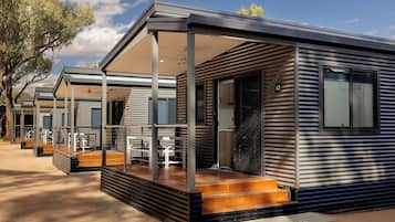 Standard 2 Bedroom Cabin - Sleeps 6 | Exterior