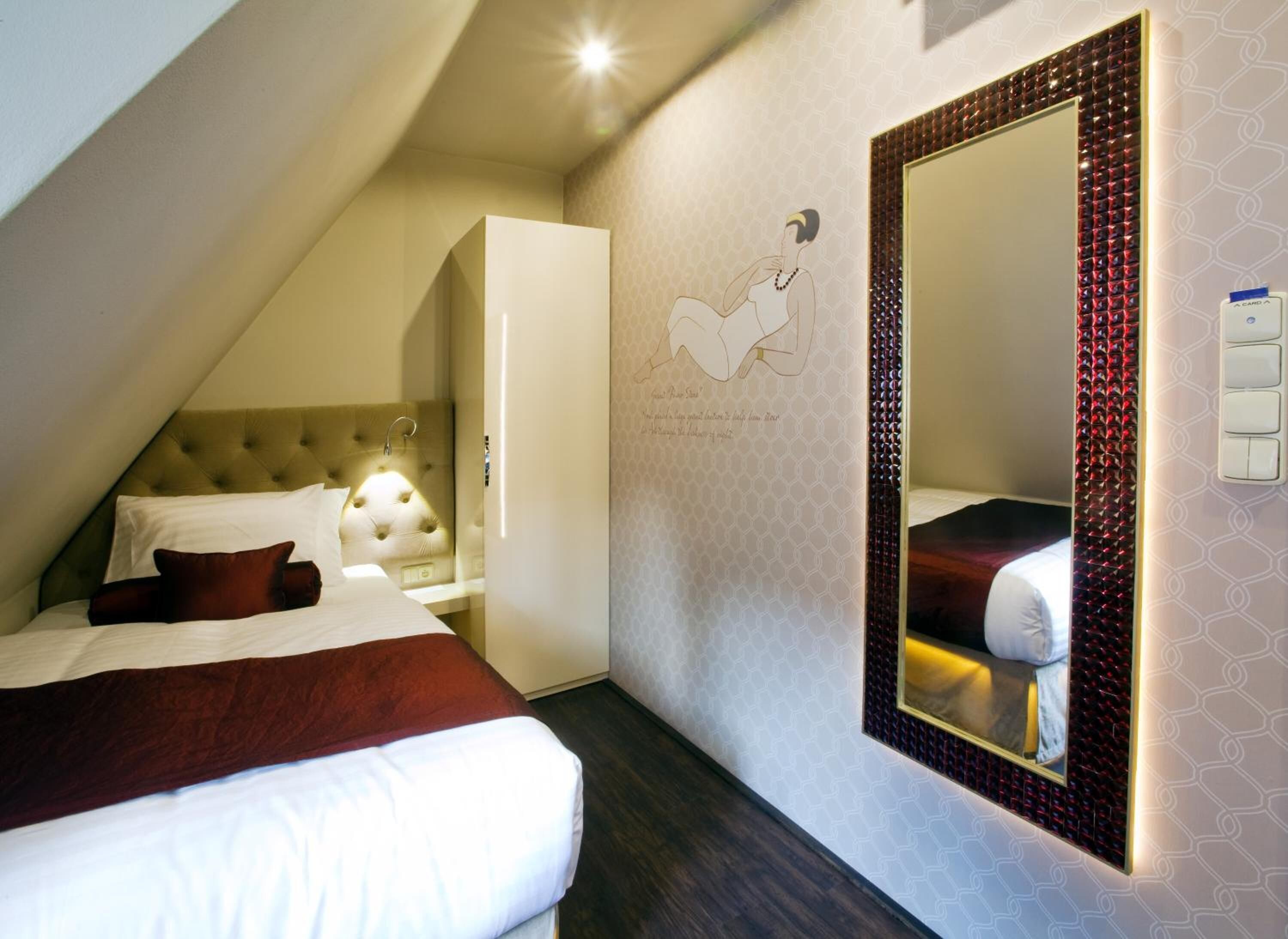 minibar, in-room safe, desk, iron/ironing board