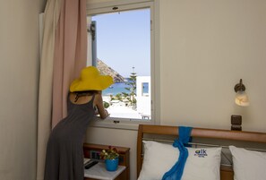 Literie de qualité supérieure, surmatelas, minibar