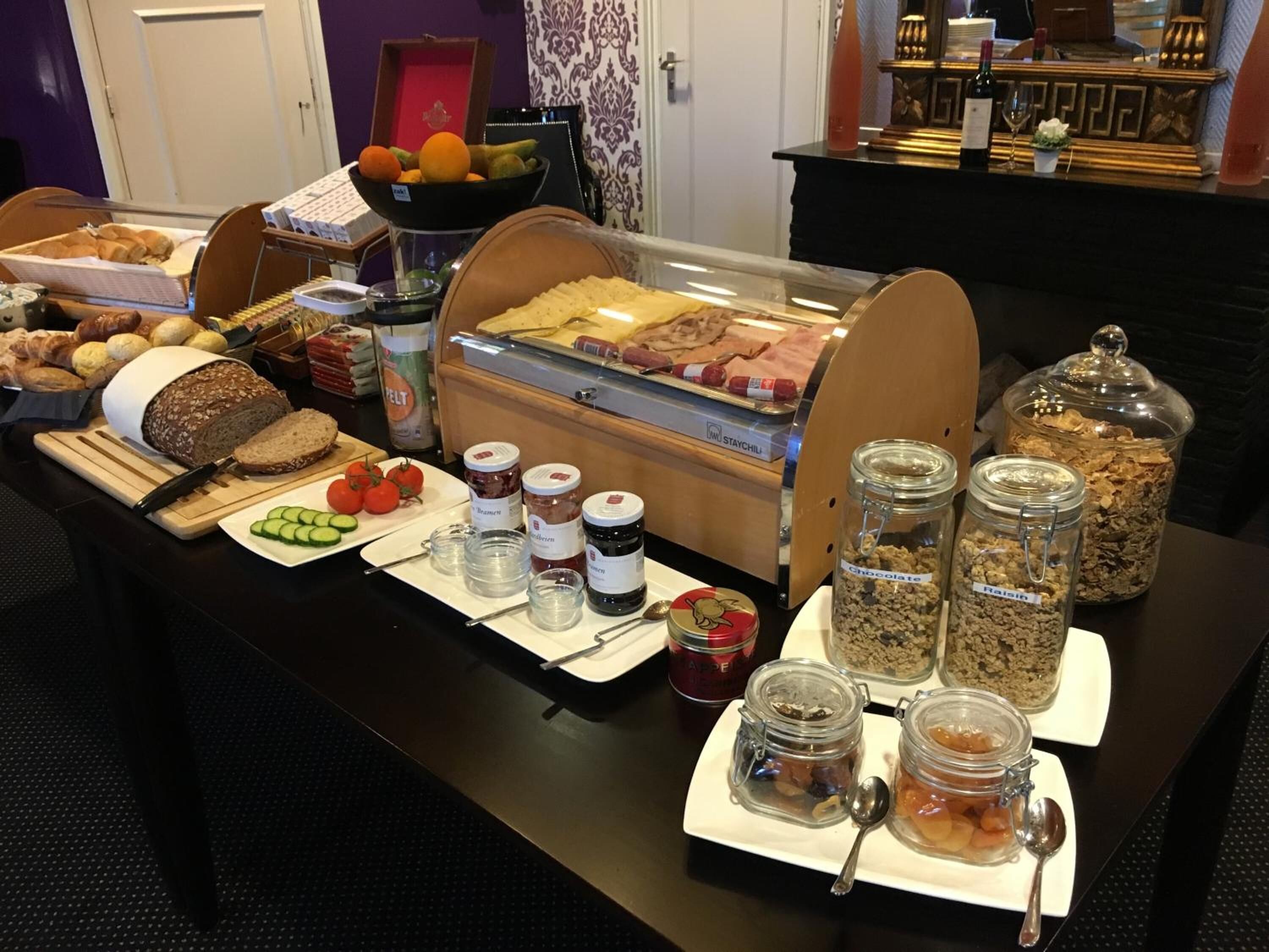 breakfast, lunch, dinner served; local cuisine