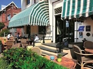 Breakfast, lunch and dinner served - Hotel Faber (Hoogezand)